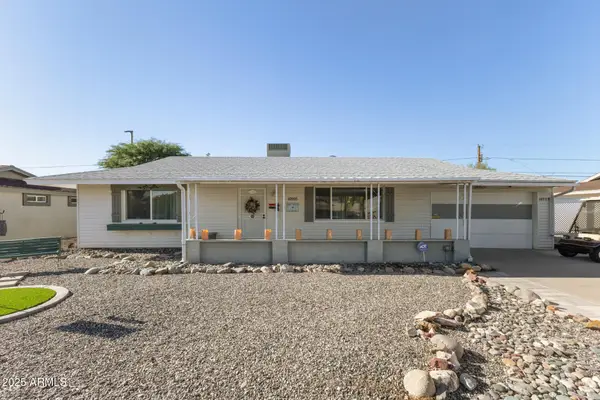 10925 W Cherry Hills Drive W, Sun City, AZ 85351