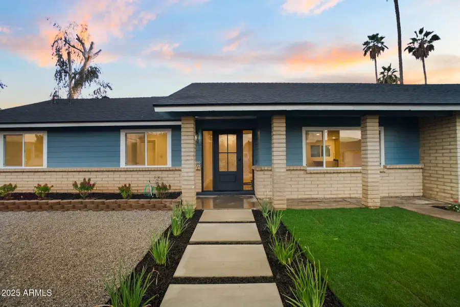 3009 W Gail Road, Phoenix, AZ 85029 - Image #2