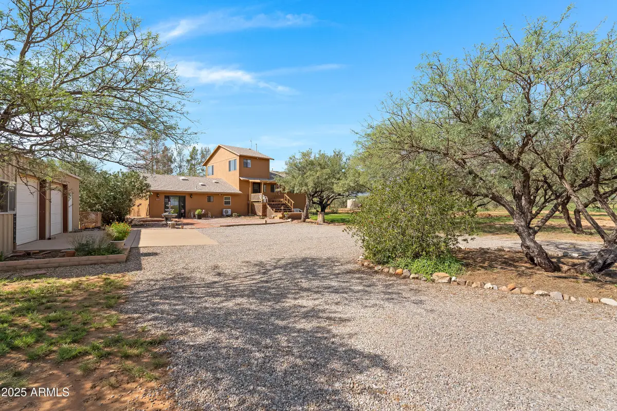 8264 E Dakota Road, Hereford, AZ 85615 - Image #1
