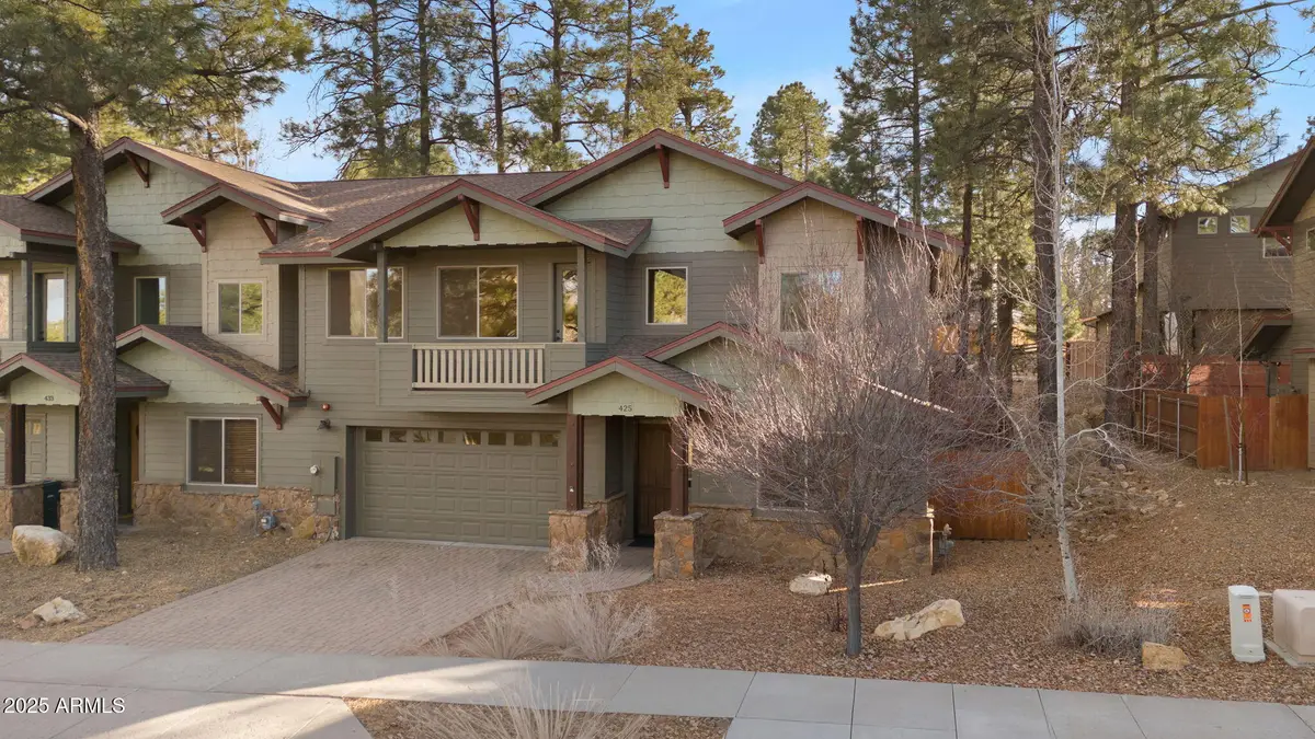 425 E Woodland Drive Drive, Flagstaff, AZ 86001 - #1