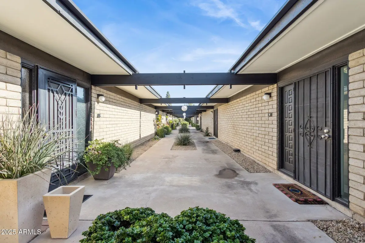 110 W Missouri Avenue #25, Phoenix, AZ 85013 - #1