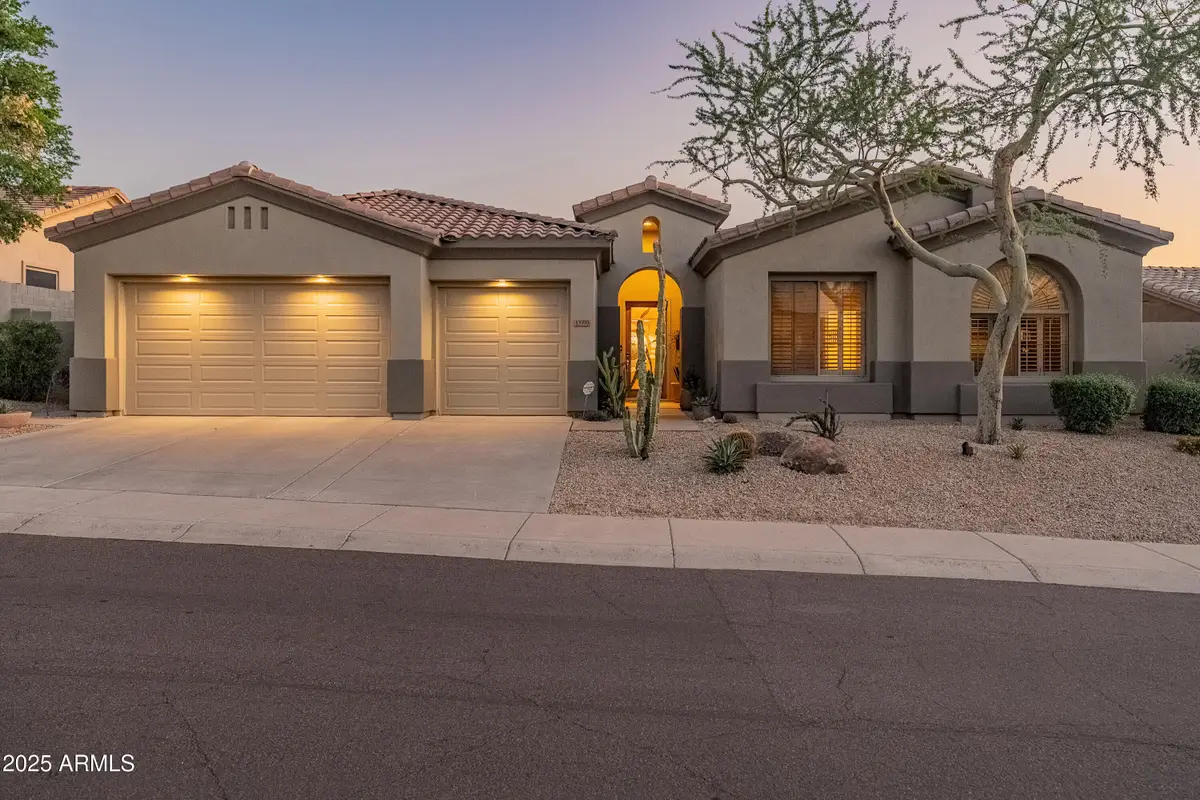 10999 E Winchcomb Drive, Scottsdale, AZ 85255 - Image #1