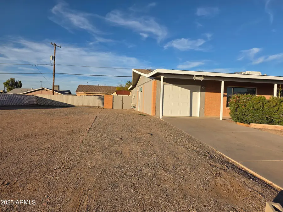 9346 W Madero Drive, Arizona City, AZ 85123 - Image #2