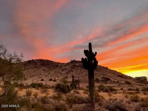 7539 W Wardance Circle, Queen Creek, AZ 85144