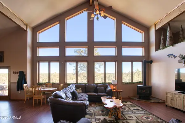 3651 Zane Grey Trail, Overgaard, AZ 85933