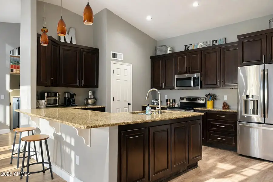 1070 E Oakland Street, Chandler, AZ 85225 - Image #2