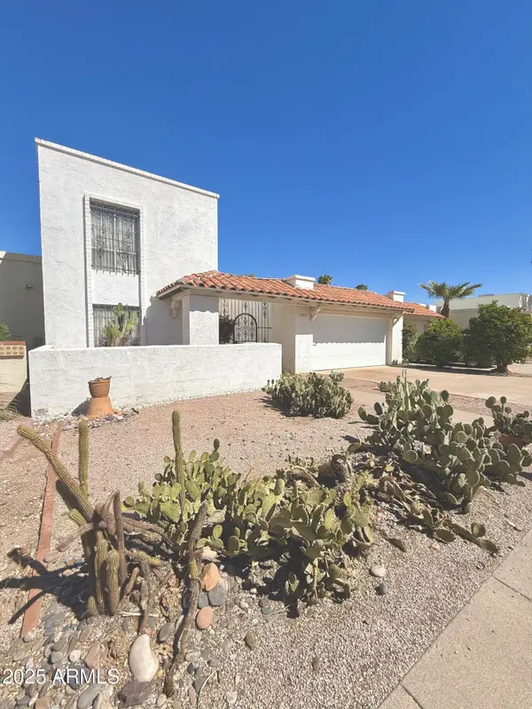 1032 E Laguna Drive, Tempe, AZ 85282