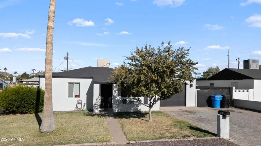 1144 E Sunnyslope Lane, Phoenix, AZ 85020 - Image #2