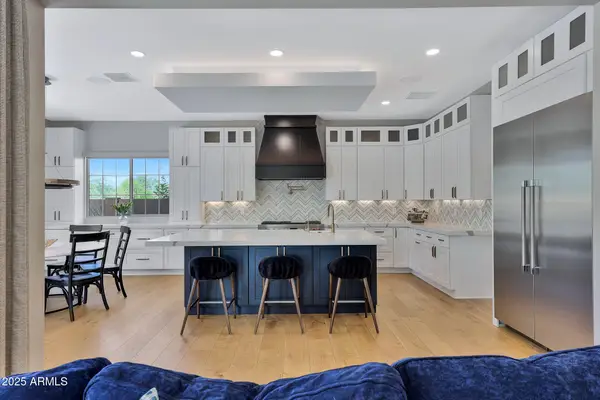 22220 N 34th Place, Phoenix, AZ 85050