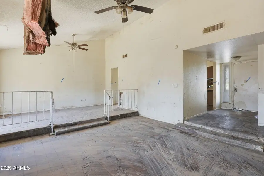 8861 W Weldon Avenue, Phoenix, AZ 85037 - Image #3