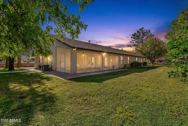 15834 E Ocotillo Road, Gilbert, AZ 85298