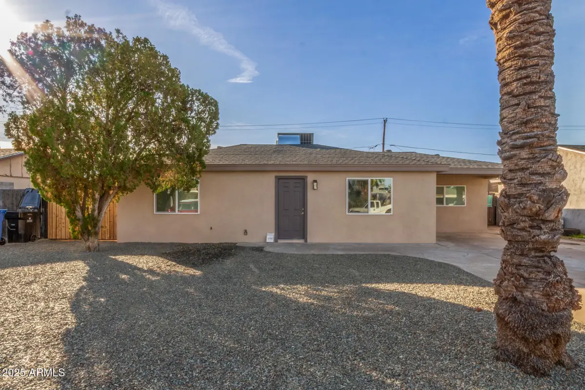 2749 W Montecito Avenue, Phoenix, AZ 85017 - Image #1