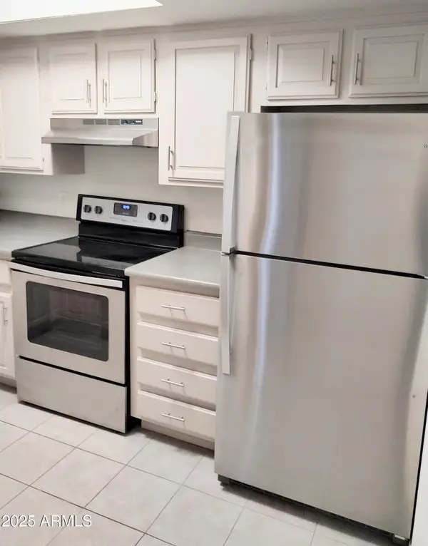 461 W Holmes Avenue #383, Mesa, AZ 85210