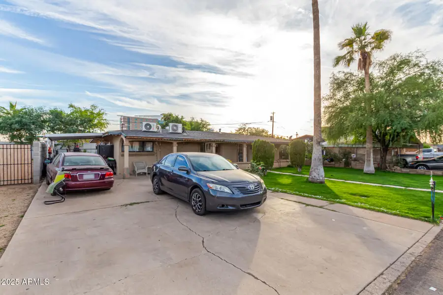 1917 E Pinchot Avenue, Phoenix, AZ 85016 - Image #3