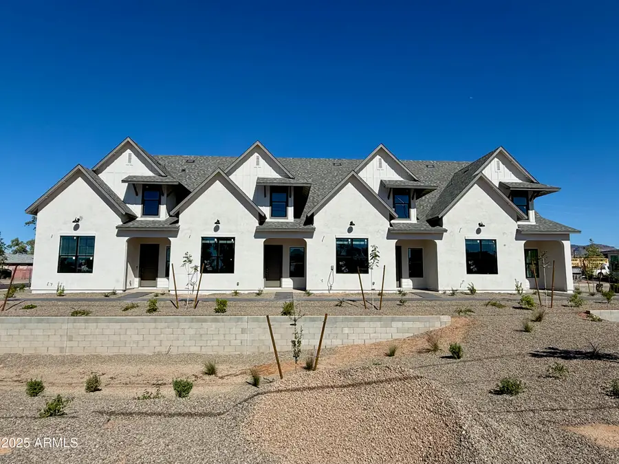 8232 E University Drive, Mesa, AZ 85207 - Image #2