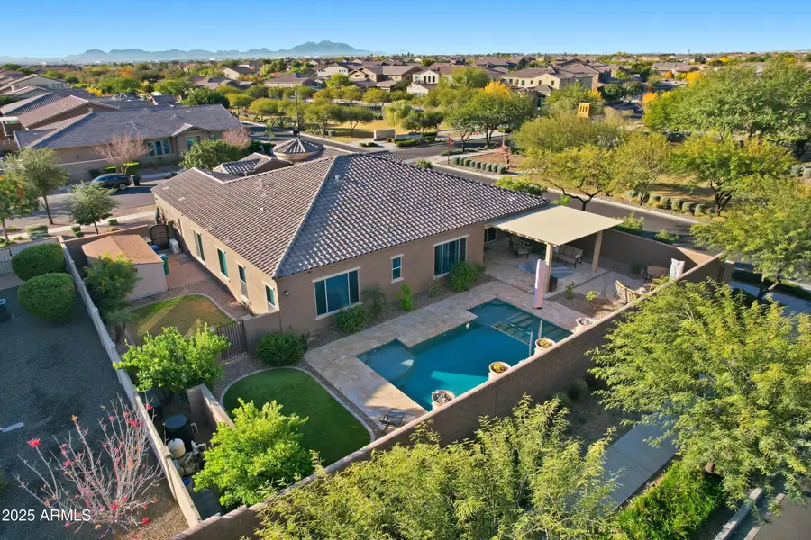 10702 E Lumiere Avenue, Mesa, AZ 85212 - Image #2