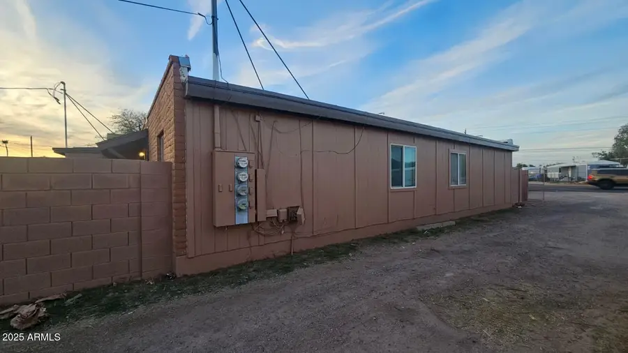 1461 E Southern Avenue #3, Apache Junction, AZ 85119 - Image #2