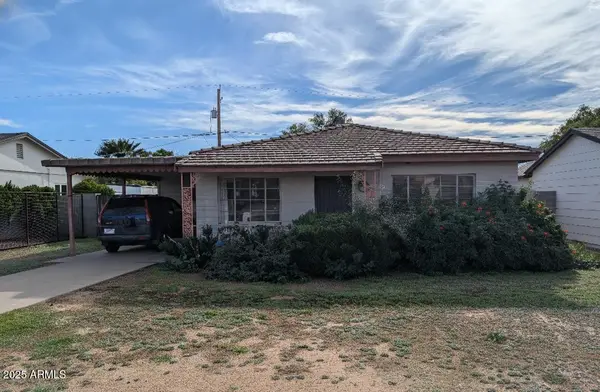 4421 E Glenrosa Avenue, Phoenix, AZ 85018