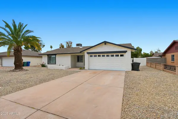 836 W Laguna Azul Avenue, Mesa, AZ 85210