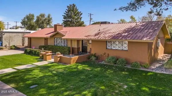 325 E Aepli Drive, Tempe, AZ 85282