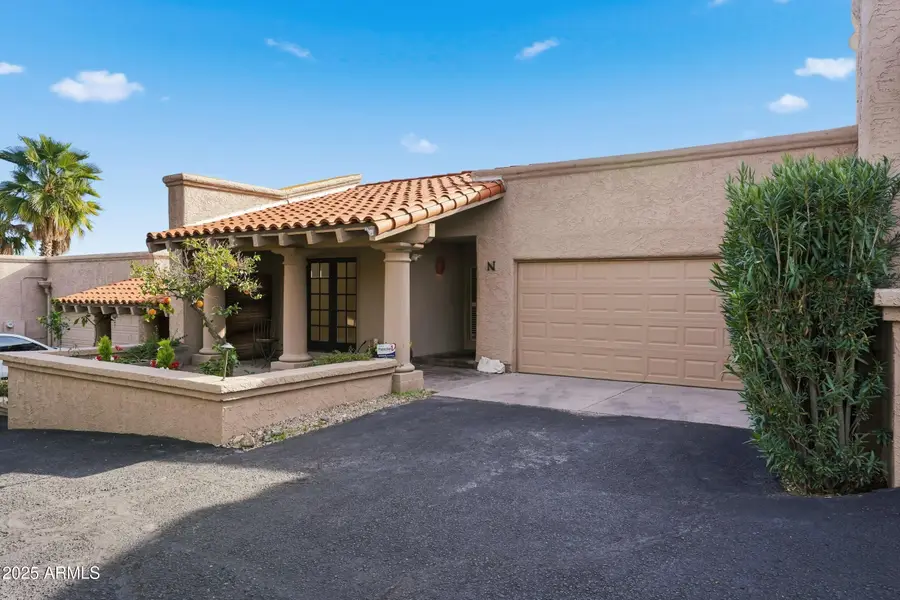 37300 N Tom Darlington Drive #N, Carefree, AZ 85377 - Image #2