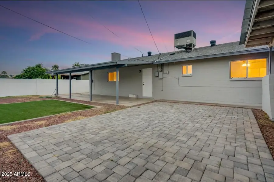 124 E Cairo Drive, Tempe, AZ 85282 - Image #2