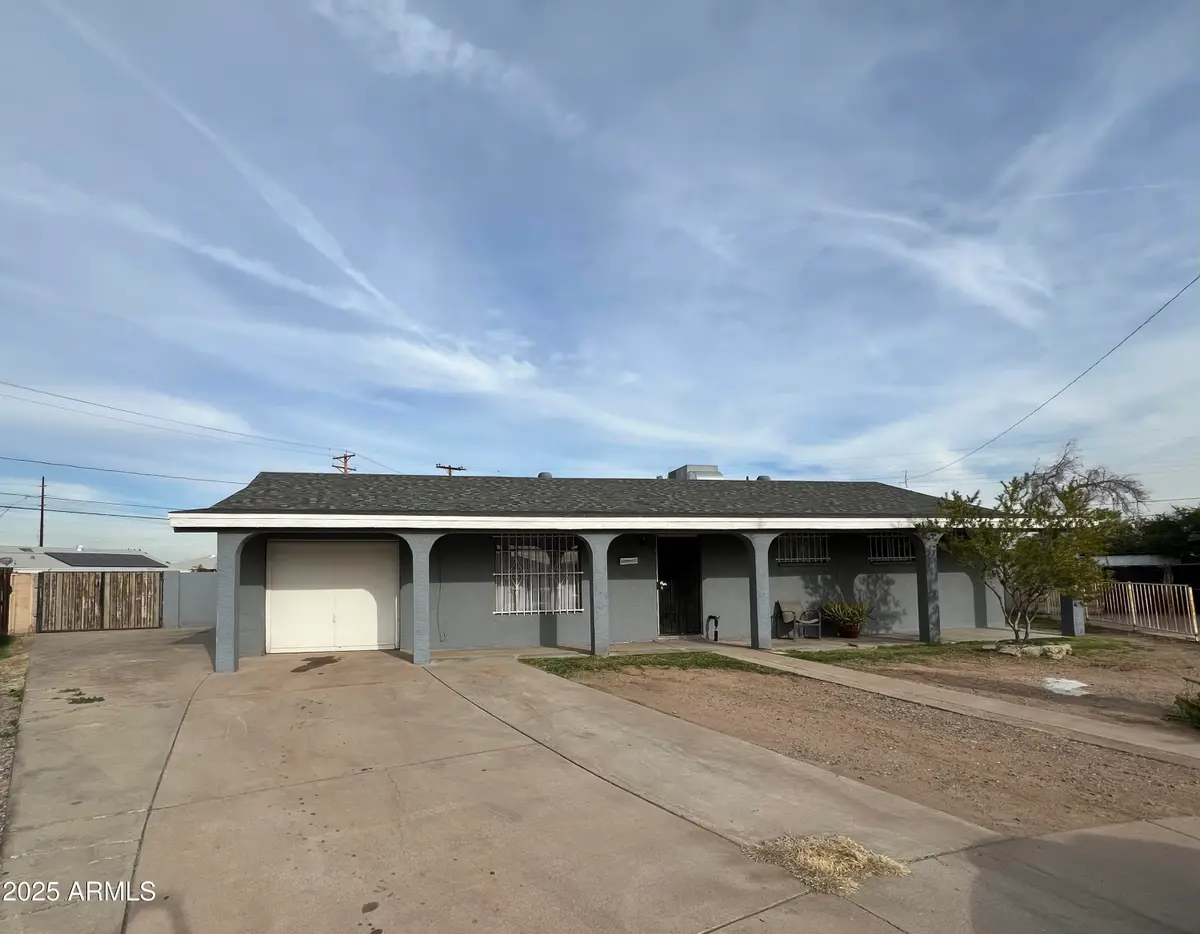 3213 N 49th Lane, Phoenix, AZ 85031 - Image #1