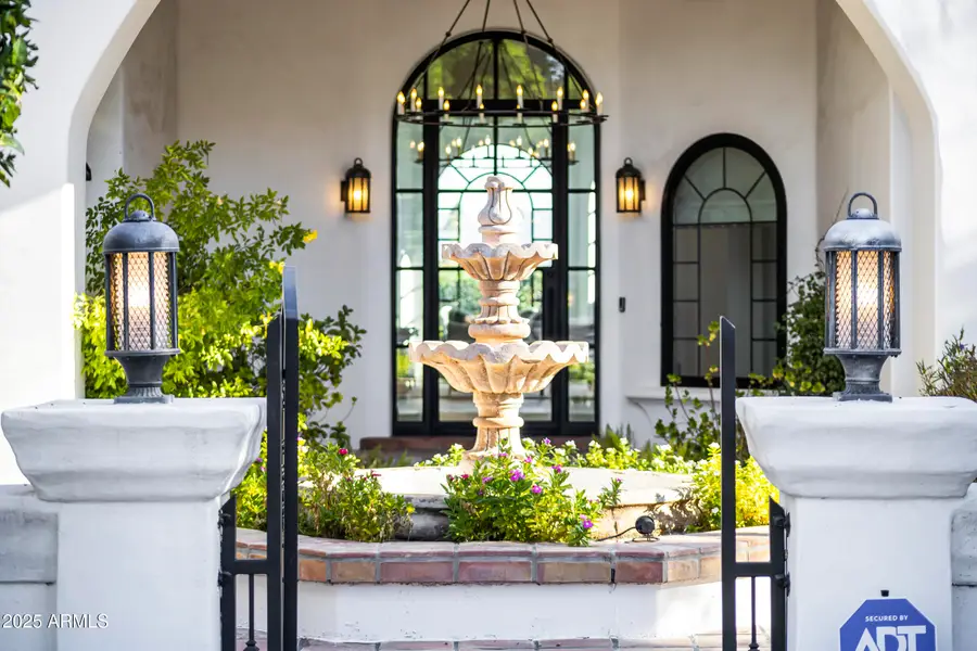 5532 E Sanna Street, Paradise Valley, AZ 85253 - Image #3