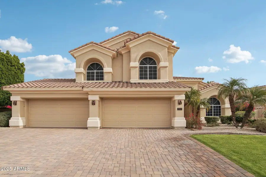 1321 E Desert Flower Lane, Phoenix, AZ 85048 - Image #2