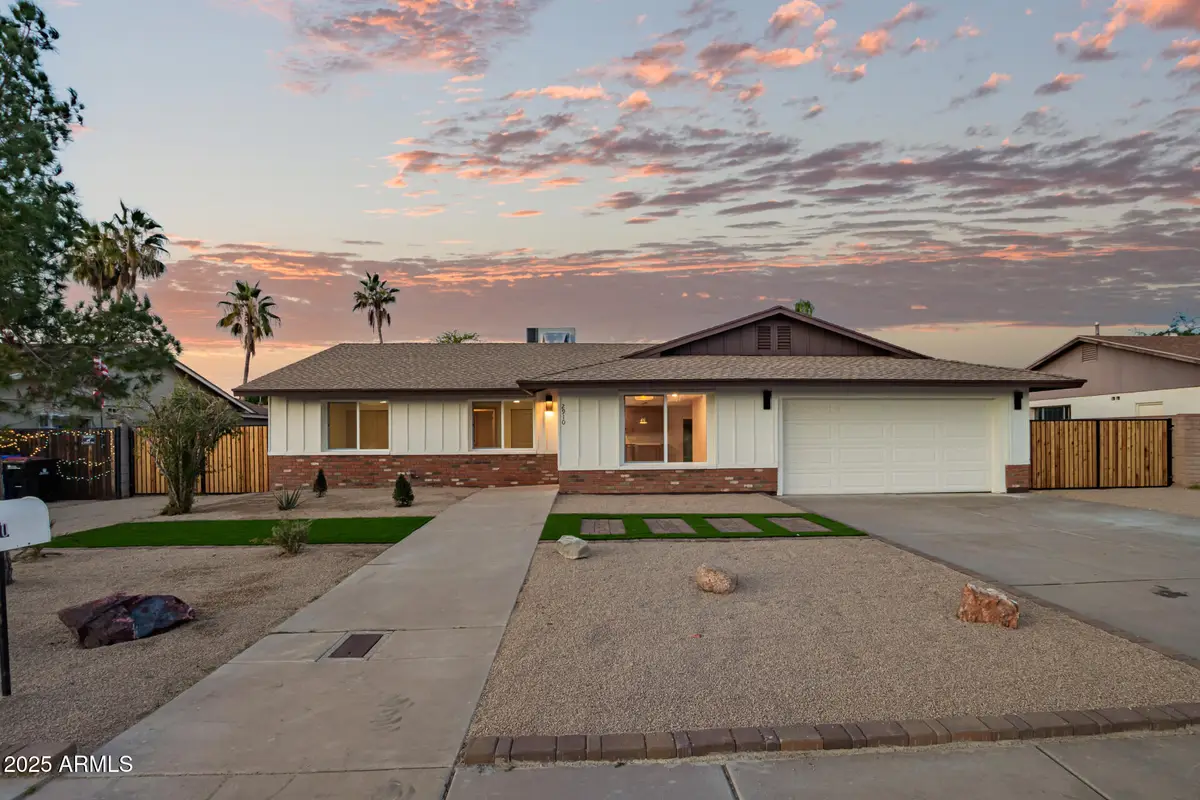 2910 W Anderson Drive, Phoenix, AZ 85053 - Image #1
