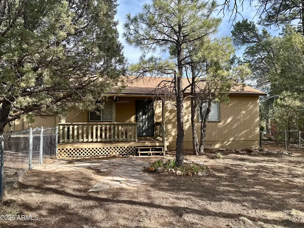 2927 Wildcat Trail, Overgaard, AZ 85933 - Image #1