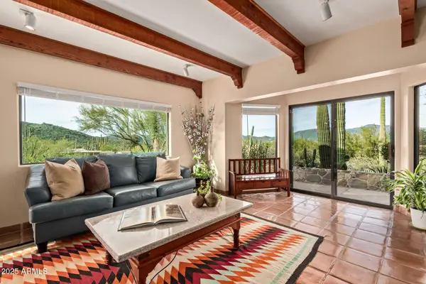 37237 N Sunset Trail, Cave Creek, AZ 85331