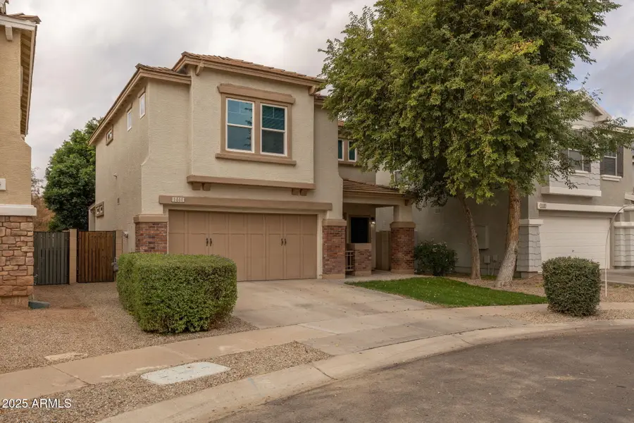 1444 S Longspur Lane, Gilbert, AZ 85296 - Image #2