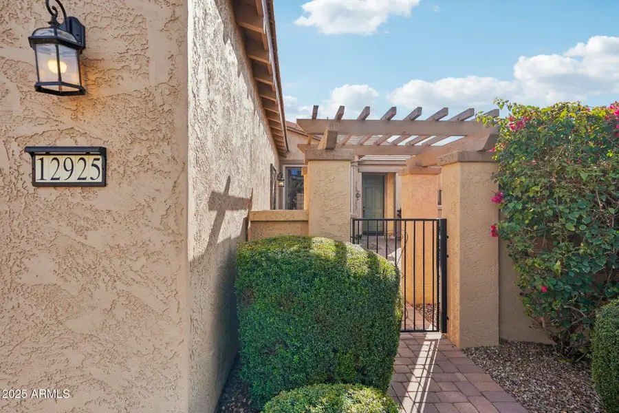 12925 W Lone Tree Trail, Peoria, AZ 85383 - Image #2