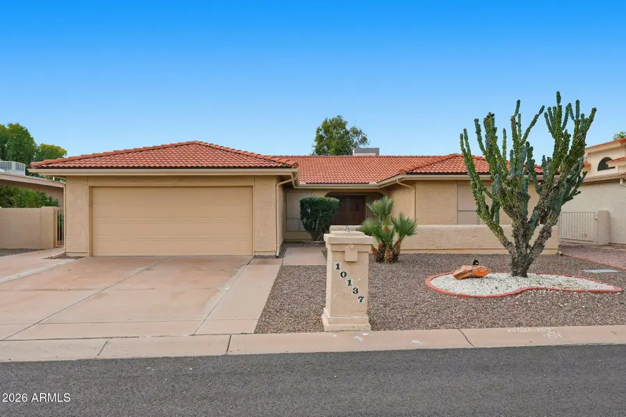 10137 E Chestnut Drive, Sun Lakes, AZ 85248 - Image #2