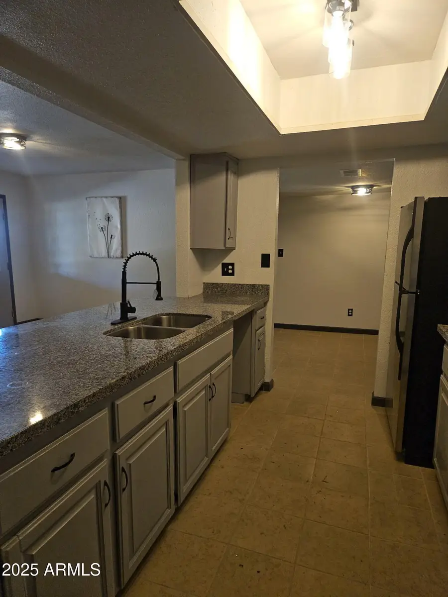 7320 W Reade Avenue, Glendale, AZ 85303 - Image #2