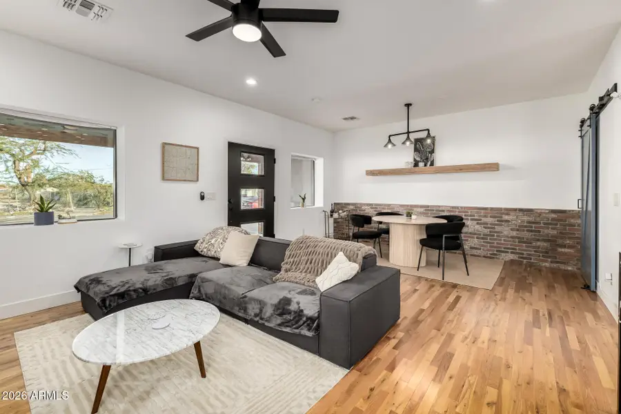 2110 N 25th Place, Phoenix, AZ 85008 - Image #2