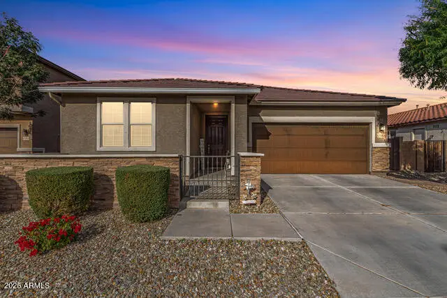 17584 W Tonto Street, Goodyear, AZ 85338 - Image #2