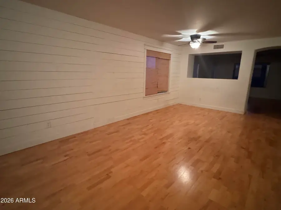 23863 N 36th Avenue, Glendale, AZ 85310 - Image #3