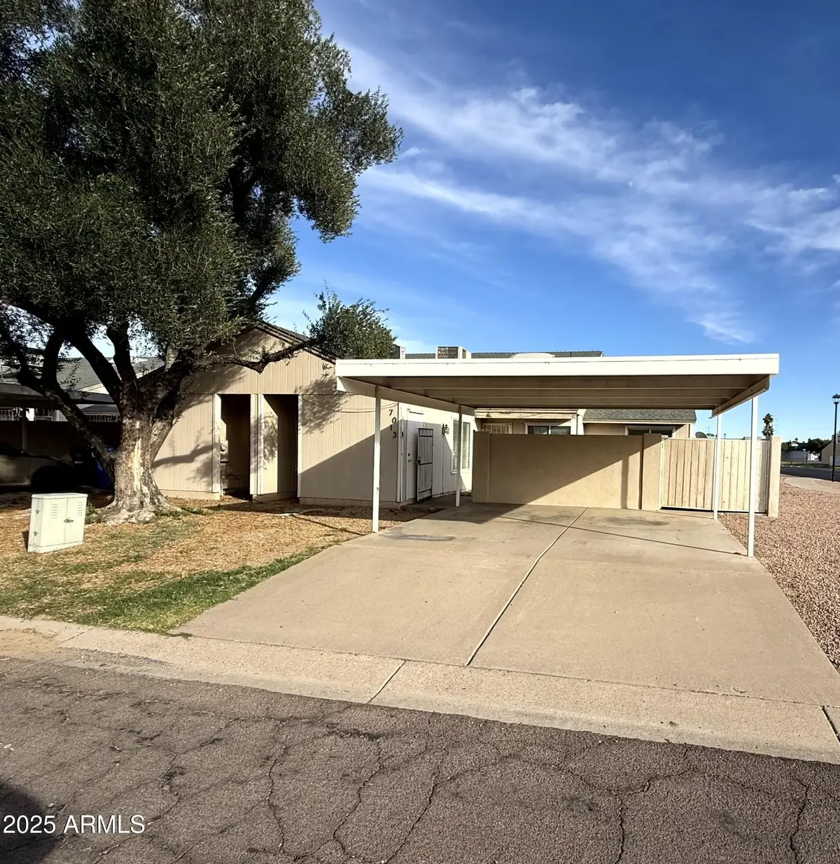 7013 S 41st Way, Phoenix, AZ 85042 - Image #1