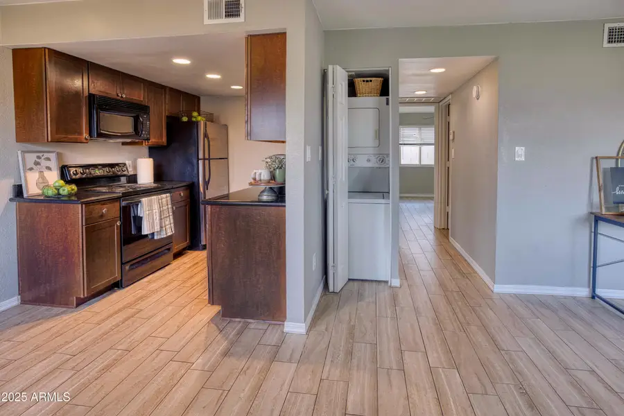 3402 N 32nd Street #102, Phoenix, AZ 85018 - Image #2