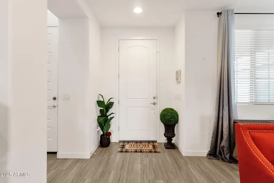 3829 S 64th Drive, Phoenix, AZ 85043 - Image #2