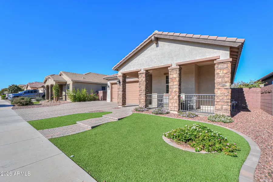 1194 W Spine Tree Avenue, Queen Creek, AZ 85140 - Image #2