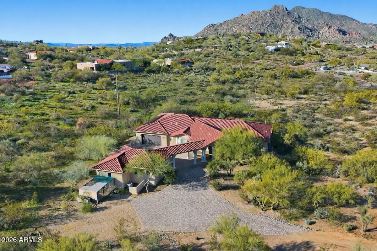 7917 E Cave Creek Road, Carefree, AZ 85377 - #1
