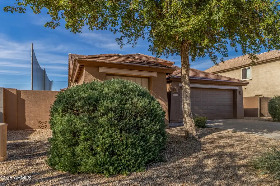 29272 N Red Finch Drive, San Tan Valley, AZ 85143 - #2