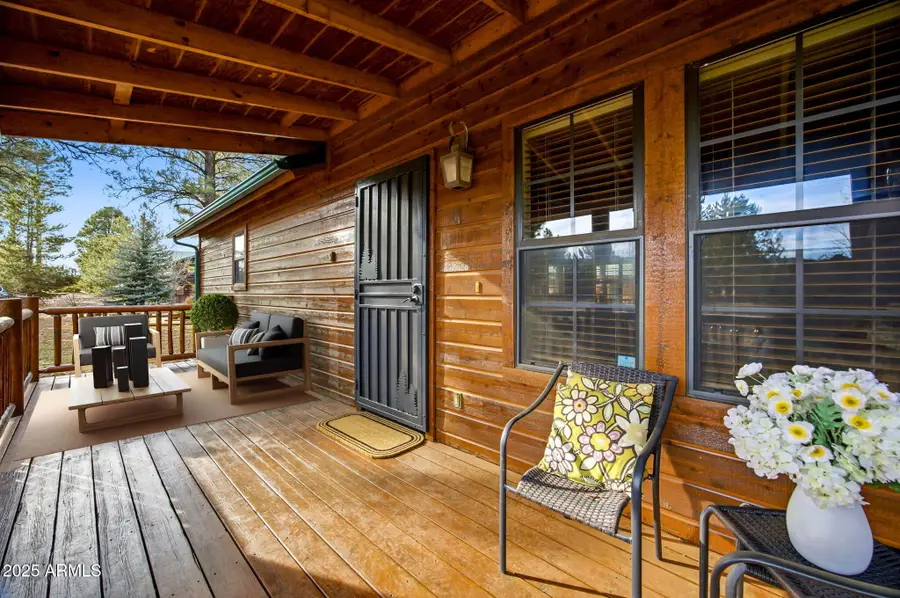 2677 Palomino Trail, Overgaard, AZ 85933 - Image #2