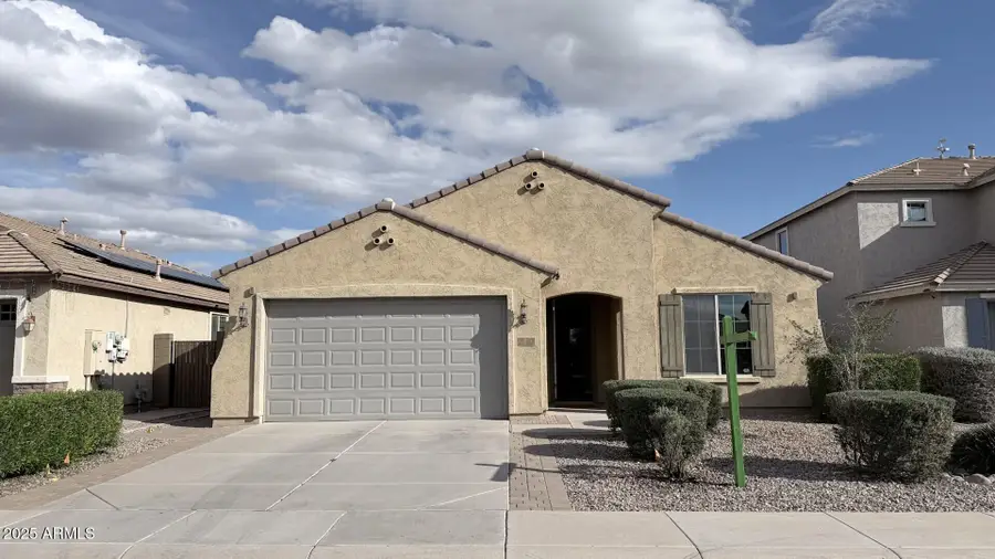 3021 S Sunland Drive, Chandler, AZ 85248 - Image #2