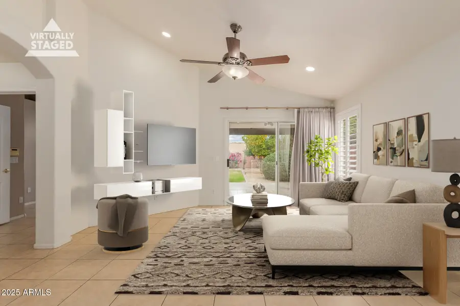 4302 E Wescott Drive, Phoenix, AZ 85050 - Image #2