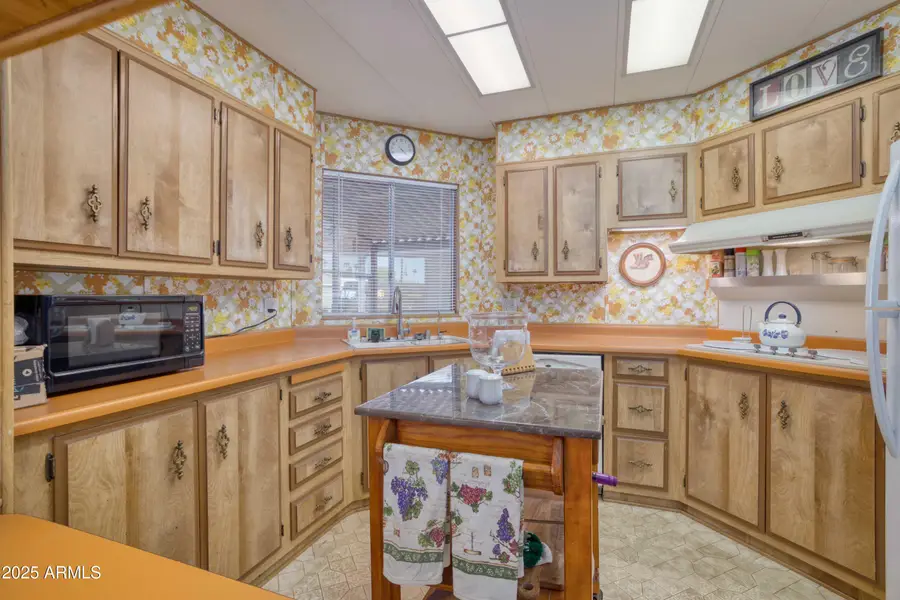 9302 E Broadway Road #185, Mesa, AZ 85208 - Image #2