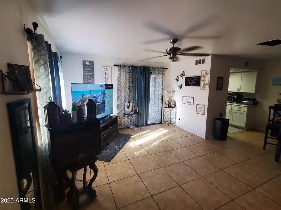 4112 N 69th Drive #1229, Phoenix, AZ 85033 - Image #3